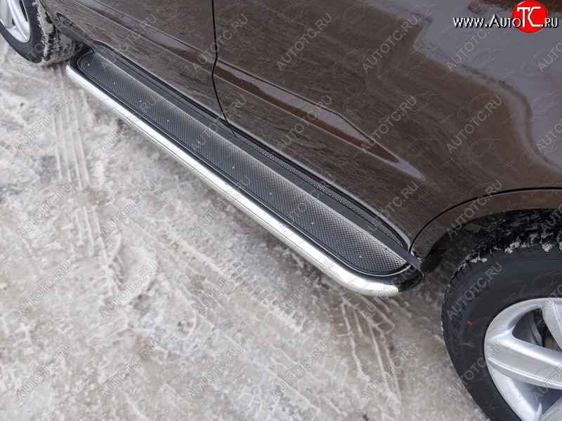 41 749 р. Пороги с площадкой 60,3 мм ТСС Тюнинг Geely Emgrand X7 дорестайлинг (2011-2015) (нержавейка)  с доставкой в г. Майкоп