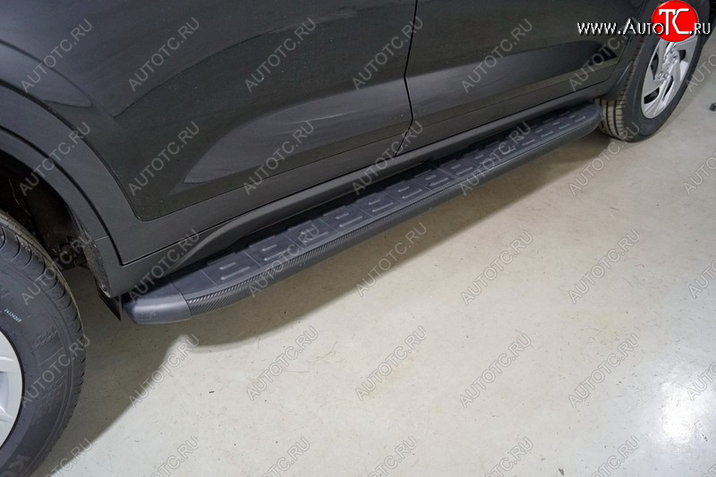 21 999 р. Пороги алюминиевые с пластиковой накладкой, ТСС Тюнинг  Hyundai Creta  SU (2020-2022) (карбон черные)  с доставкой в г. Майкоп