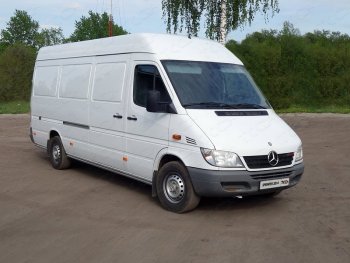 Защита порогов труба d42,4 мм ТСС Тюнинг Mercedes-Benz Sprinter  W906 (2014-2018) рестайлинг (серые)