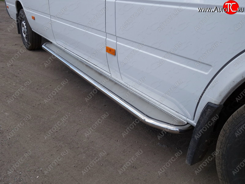 31 999 р. Порог с площадкой d42,4 мм ТСС Тюнинг  Mercedes-Benz Sprinter  W906 (2014-2018) рестайлинг (нержавейка лист)  с доставкой в г. Майкоп