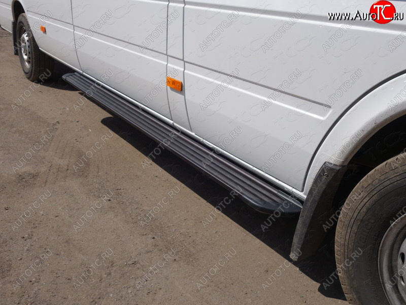 15 699 р. Порог алюминиевый Slim Line ТСС Тюнинг  Mercedes-Benz Sprinter  W906 (2014-2018) рестайлинг (черный)  с доставкой в г. Майкоп