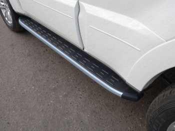 Пороги алюминиевые с пластиковой накладкой, ТСС Тюнинг Mitsubishi Pajero  4 V90 (2014-2020) 2-ой рестайлинг (карбон серебро)