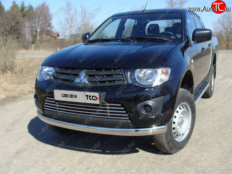 20 699 р. Защита переднего бампера нижняя овальная 75*42 мм ТСС Тюнинг  Mitsubishi L200  4 (2013-2016)  рестайлинг (нержавейка)  с доставкой в г. Майкоп