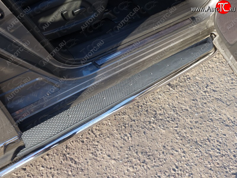 41 749 р. Пороги с площадкой 42,4 мм ТСС Тюнинг  Nissan Pathfinder  R52 (2012-2017) дорестайлинг (нержавейка)  с доставкой в г. Майкоп