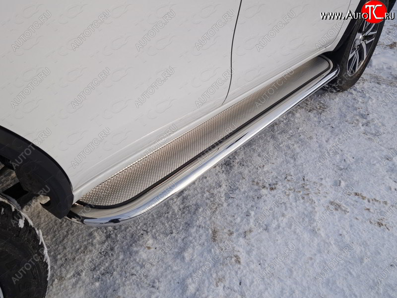 53 999 р. Пороги с площадкой 75х42 мм ТСС Тюнинг  Toyota Fortuner  AN160 (2015-2020) дорестайлинг (нержавейка)  с доставкой в г. Майкоп