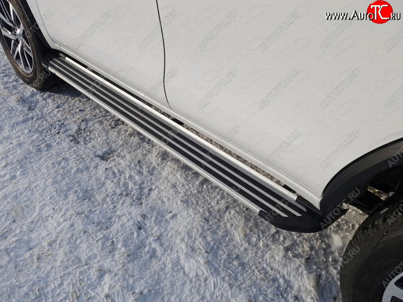 20 599 р. Пороги алюминиевые Slim Line ТСС Тюнинг  Toyota Fortuner  AN160 (2015-2020) дорестайлинг (Silver)  с доставкой в г. Майкоп