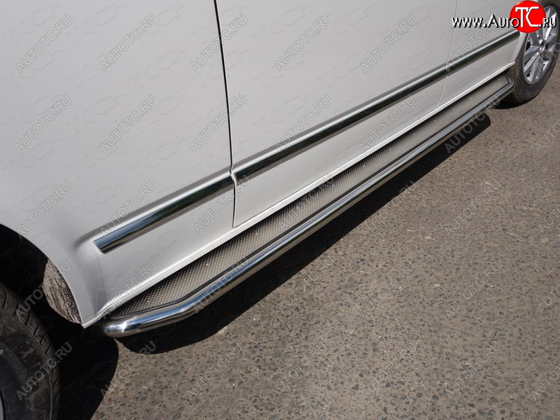 54 999 р. Пороги с площадкой 42,4 мм ТСС Тюнинг  Volkswagen Caravelle  T6 (2015-2019) дорестайлинг (нержавейка )  с доставкой в г. Майкоп