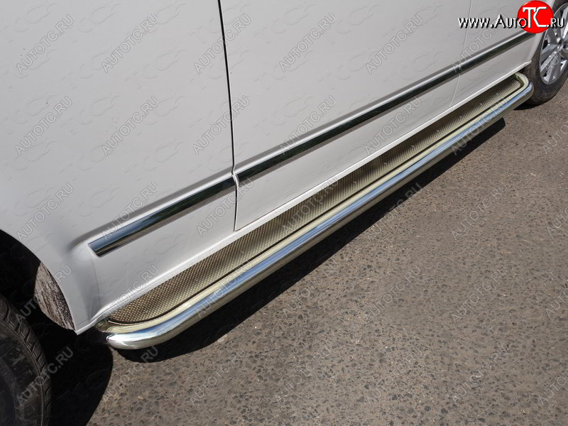 58 999 р. Пороги с площадкой 60,3 мм ТСС Тюнинг  Volkswagen Caravelle  T6 (2015-2019) дорестайлинг (нержавейка)  с доставкой в г. Майкоп