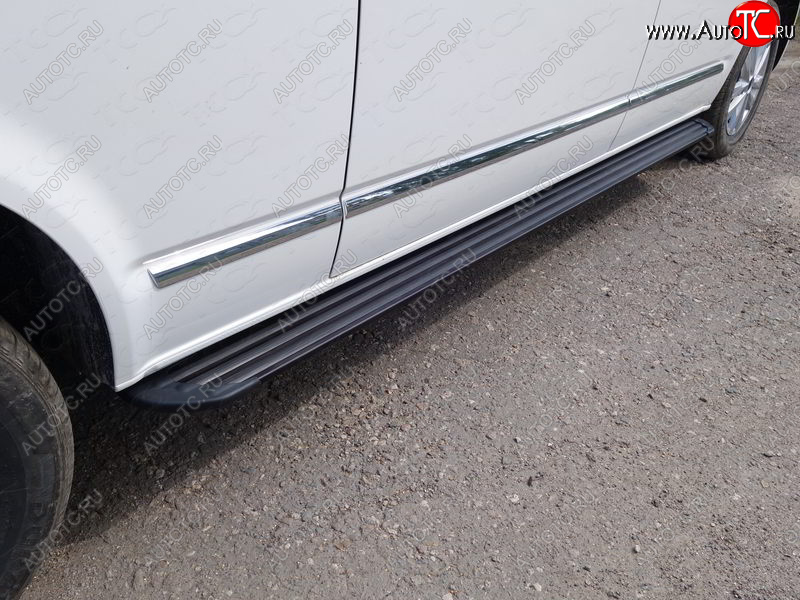 30 999 р. Пороги алюминиевые Slim Line ТСС Тюнинг  Volkswagen Caravelle  T6 (2015-2019) дорестайлинг (Black)  с доставкой в г. Майкоп