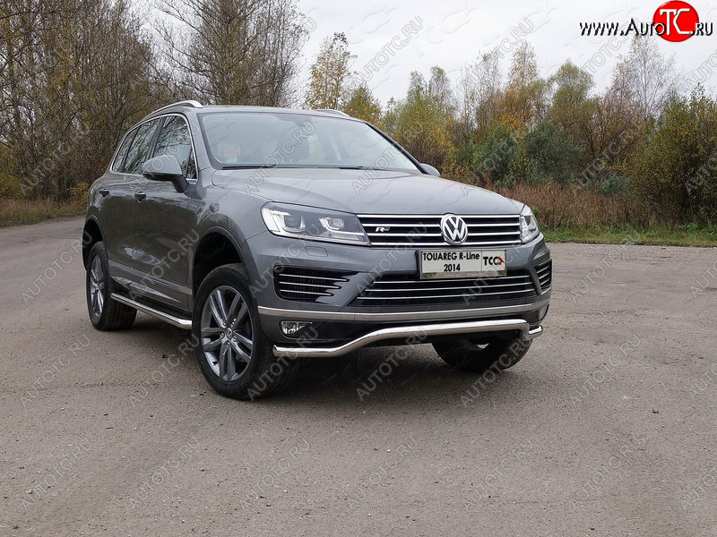 26 499 р. Защита передняя нижняя кенгурин 60,3 мм R-Line ТСС Тюнинг  Volkswagen Touareg  NF (2014-2018) рестайлинг (нержавейка)  с доставкой в г. Майкоп