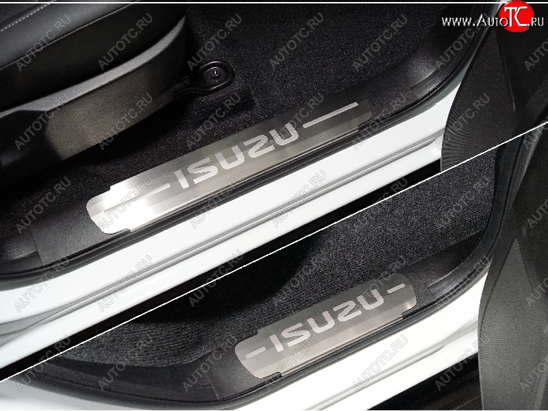 7 349 р. Накладки на пластиковые пороги, ТСС Тюнинг  Isuzu D-Max  RG (2020-2023) DoubleCab (лист шлифованный надпись ISUZU)  с доставкой в г. Майкоп
