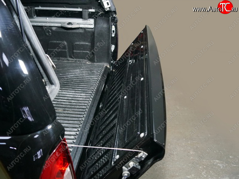 8 899 р. Накладка на задний бампер, ТСС Тюнинг Mercedes-Benz X class W470 (2017-2020) (крашенная черный цвет)  с доставкой в г. Майкоп