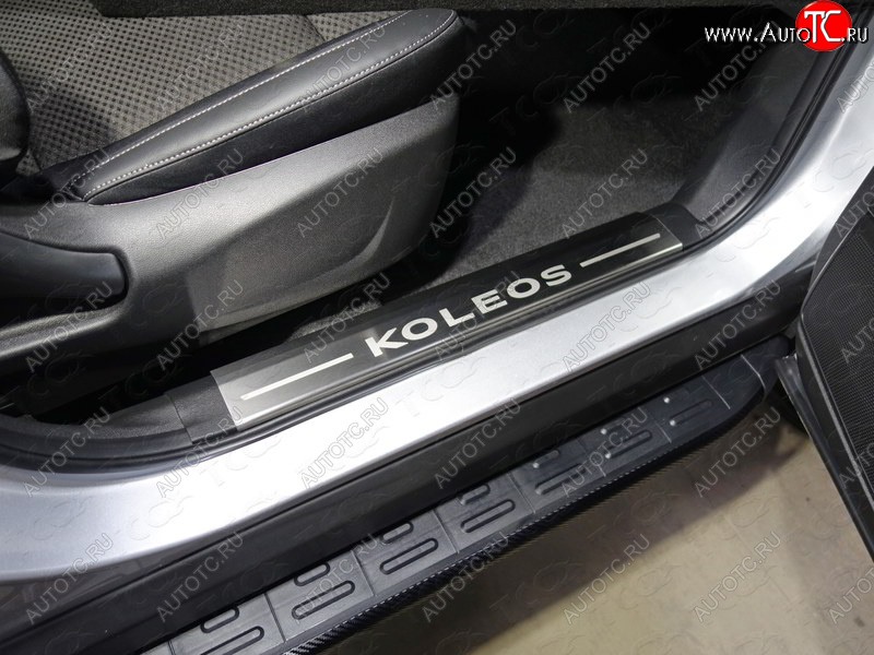4 849 р. Накладки на пластиковые пороги, ТСС Тюнинг  Renault Koleos  2 (2016-2025) (лист шлифованный надпись Koleos)  с доставкой в г. Майкоп