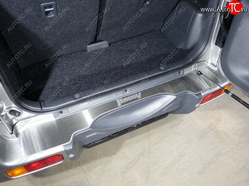 4 399 р. Накладка на задний бампер, ТСС Тюнинг  Suzuki Jimny  JB23/JB43 (2012-2018) 2-ой рестайлинг (лист шлифованный надпись Jimny)  с доставкой в г. Майкоп