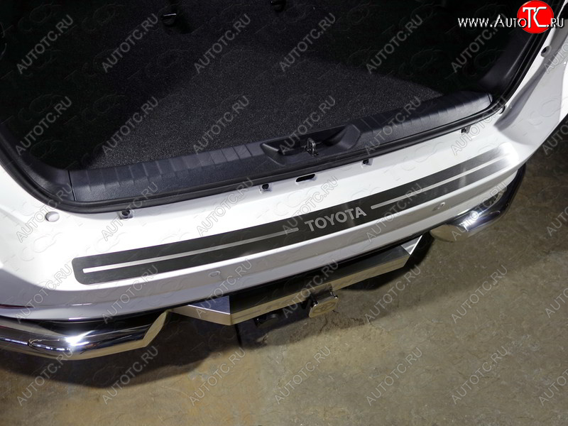 3 999 р. Накладка на задний бампер, ТСС Тюнинг  Toyota Fortuner  AN160 (2015-2020) дорестайлинг (лист шлифованный надпись Toyota)  с доставкой в г. Майкоп