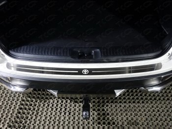 Накладка на задний бампер ТСС Тюнинг Toyota Highlander  XU50 (2016-2020) рестайлинг (лист шлифованный логотип Toyota)