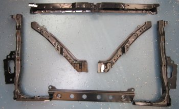 4 549 р. RAV4 СУППОРТ РАДИАТОРА В СБОРЕ С КРОНШТЕЙН ФАР (Китай) BODYPARTS tyrv406-382  с доставкой в г. Майкоп. Увеличить фотографию 1