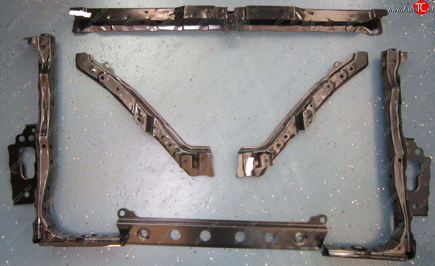 4 549 р. RAV4 СУППОРТ РАДИАТОРА В СБОРЕ С КРОНШТЕЙН ФАР (Китай) BODYPARTS tyrv406-382  с доставкой в г. Майкоп