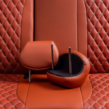 16 499 р. Комплект чехлов для сидений (Орегон) БАЙРОН РОМБ Lord Autofashion  Audi Q3 ( 8U,  F3) (2011-2022) дорестайлинг, рестайлинг (коричневый, вставка св-коричневы, строчка беж)  с доставкой в г. Майкоп. Увеличить фотографию 3