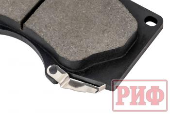 1 589 р. Колодки тормозные передние РИФ Toyota LC120,150, Hilux 2005+OEM 04465-35250, 04465-35290 ,Pajero 4 дизель 4605A472, 4605A481 РИФ riftoy-04465-35290  с доставкой в г. Майкоп. Увеличить фотографию 4