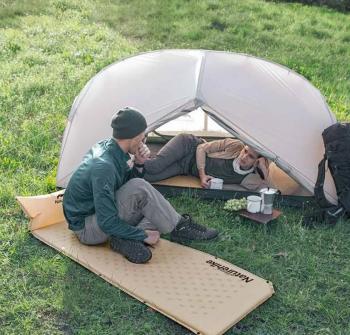 3 019 р. Коврик самонадувающийся с подушкой Naturehike, 185х60х2,5 см, песочный Naturehike nh15q002-d-yesn  с доставкой в г. Майкоп. Увеличить фотографию 5