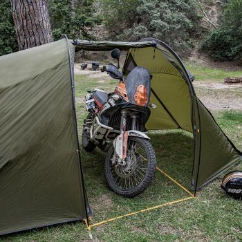 23 709 р. Палатка Naturehike Could Tourer 2-местная+ мотоцикл, алюминиевый каркас, серый Naturehike nh19zp013-g  с доставкой в г. Майкоп. Увеличить фотографию 3