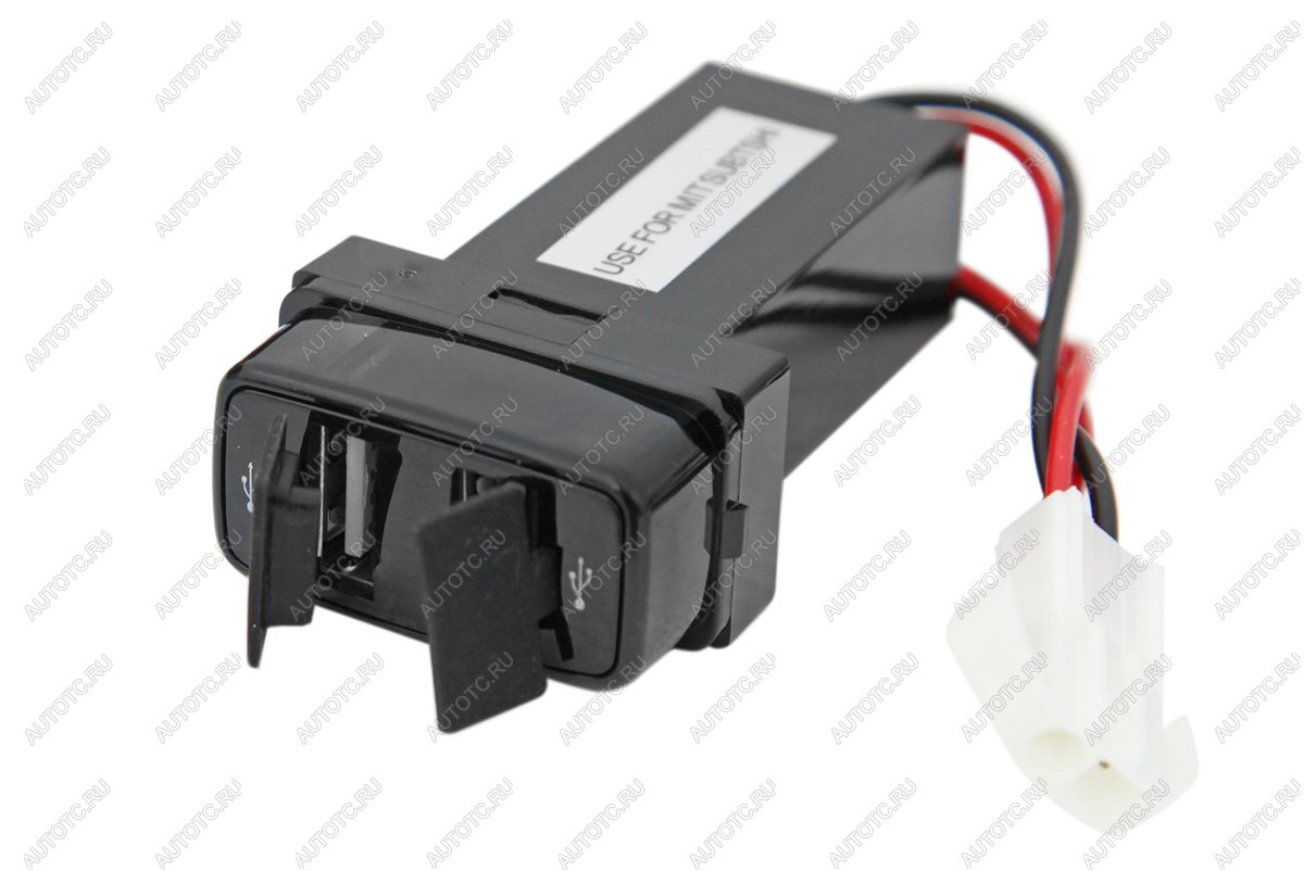 1 269 р. Розетка USB 3,1A для Mitsubishi 35x17 РИФ rif22-4-1013000  с доставкой в г. Майкоп