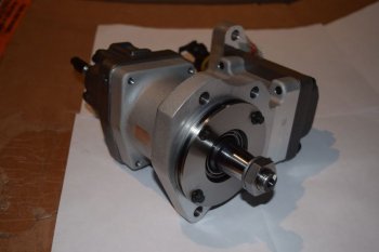 221 999 р. Топливный насос Cummins QSC 8.3L 4076442 4010173 250  art12314374  с доставкой в г. Майкоп. Увеличить фотографию 1