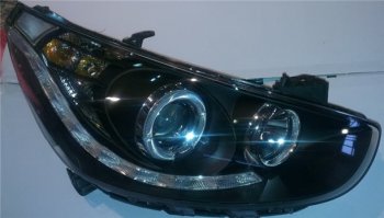 36 849 р. SOLARIS ФАРА Л+П (КОМПЛЕКТ) ТЮНИНГ ЛИНЗОВАН (DEVIL EYES) С СВЕТЯЩ ОБОДК С РЕГ.МОТОР (EAGLE EYES) ВНУТРИ ЧЕРН EAGLE EYES hnsol11-000b-n  с доставкой в г. Майкоп. Увеличить фотографию 1