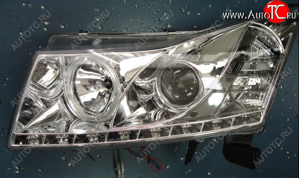 27 999 р. CRUZE ФАРА Л+П (КОМПЛЕКТ) ТЮНИНГ ЛИНЗОВАН (DEVIL EYES) С СВЕТЯЩ ОБОДК (SONAR) ВНУТРИ ХРОМ SONAR cvcrz09-002h-n  с доставкой в г. Майкоп