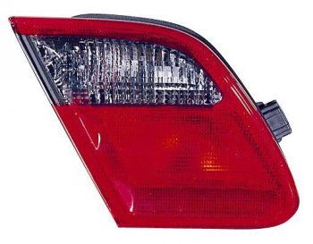 Правый фонарь (внутренний) DEPO Mercedes-Benz E-Class  W210 (1999-2002) седан рестайлинг