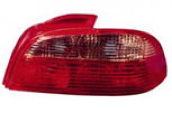 Правый фонарь DEPO Toyota Avensis  T220 седан (2000-2003) рестайлинг