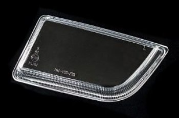 Стекло противотуманной фары левое (пр-во Россия) Mazda 323/Familia  седан (1998-2000) BJ дорестайлинг