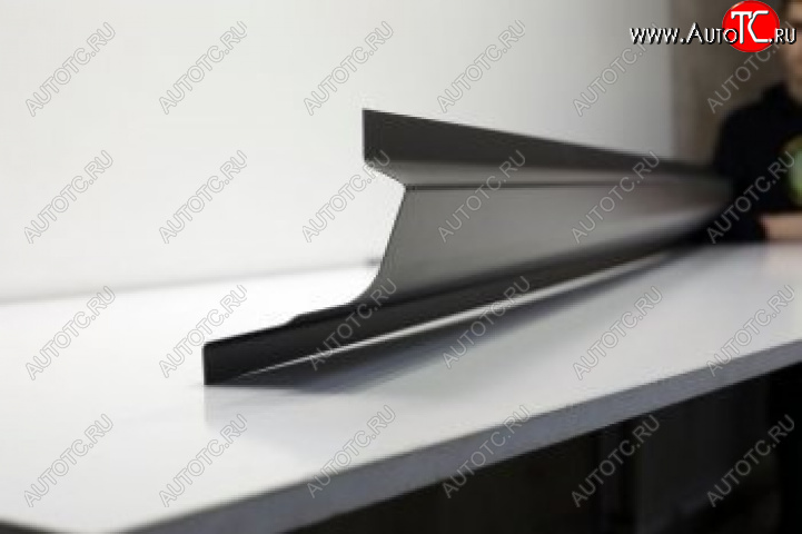 2 759 р. Правый ремонтный порог AUTOFERRUM  Nissan Maxima  A33 (2000-2006) дорестайлинг, рестайлинг (Холоднокатаная сталь 1 мм)  с доставкой в г. Майкоп