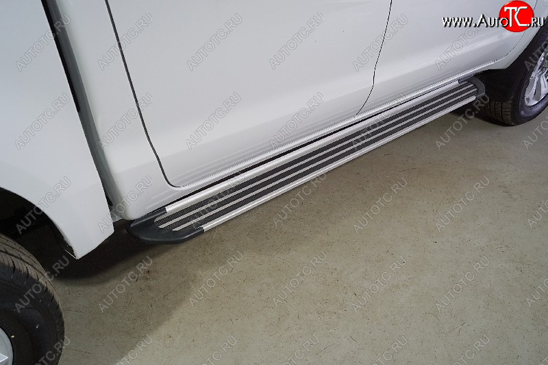 21 999 р. Пороги алюминиевые Slim Line ТСС Тюнинг  JAC T6 (2018-2024) пикап (Slim Line Silver)  с доставкой в г. Майкоп