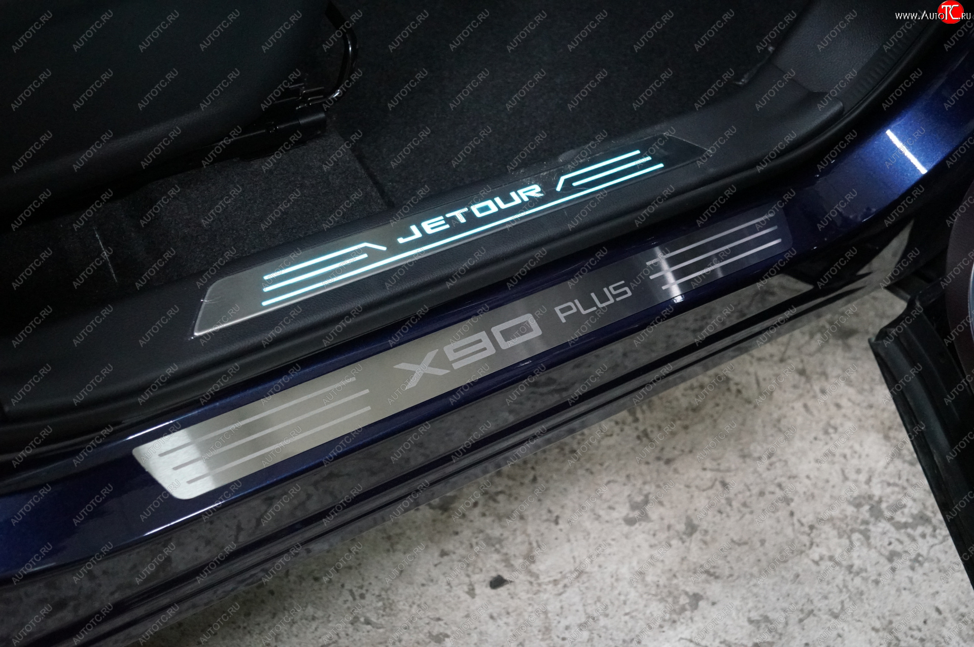 2 499 р. Накладки на пороги, ТСС Тюнинг  Jetour X90 Plus (2021-2025) (лист шлифованный надпись X90 Plus)  с доставкой в г. Майкоп