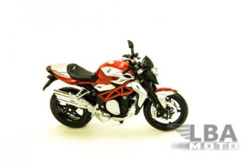 1 599 р. Модель мотоцикла MV Agusta Brutale 1090RR Красного цвета масштаб 112  пм-00002229  с доставкой в г. Майкоп. Увеличить фотографию 1