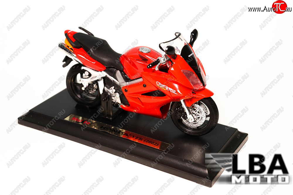 1 299 р. Модель мотоцикла Honda VFR800 Красного цвета масштаб 1 18  пм-00002243  с доставкой в г. Майкоп