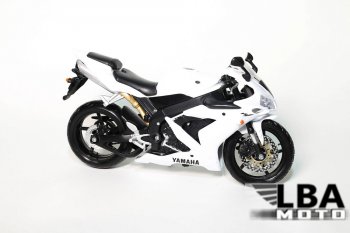 1 599 р. Модель мотоцикла Yamaha YZF-R1 04-06 Белого цвета масштаб 112  лб-00000320  с доставкой в г. Майкоп. Увеличить фотографию 1
