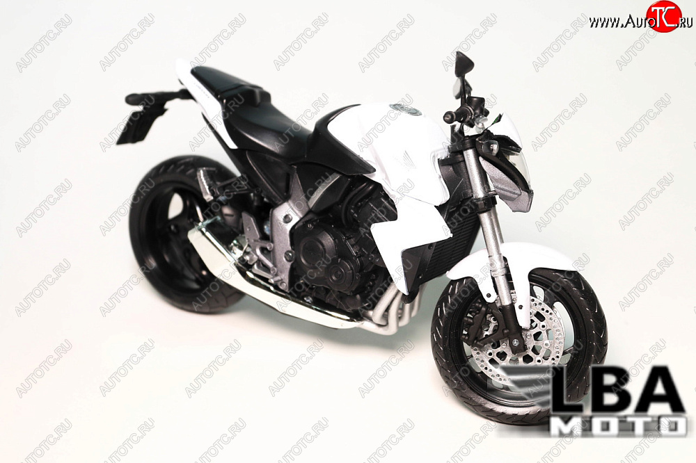 1 599 р. Модель мотоцикла Honda CB 1000R Hi-Res Белого цвета масштаб 112  пм-00000840  с доставкой в г. Майкоп
