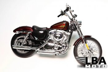1 959 р. Модель мотоцикла Harley-Davidson XL 1200V SEVENTY-TWO 2012 масштаб 112  пм-00008012  с доставкой в г. Майкоп. Увеличить фотографию 1