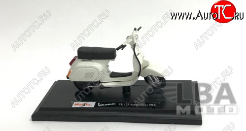 1 299 р. Модель скутера VESPA 125 Automatica 1984 масштаб 118  пм-00016579  с доставкой в г. Майкоп