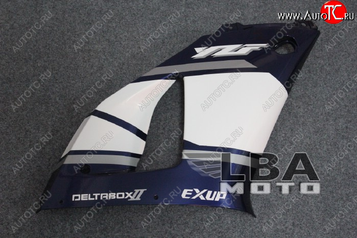 3 779 р. Правый верхний боковой пластик для Yamaha R1 00-01 Без цвета  пм-00000559  с доставкой в г. Майкоп