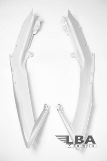 2 279 р. Правый верхний боковой пластик для Yamaha R1 07-08 Без цвета  пм-00000588  с доставкой в г. Майкоп. Увеличить фотографию 1