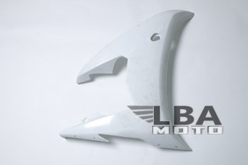 4 199 р. Правый верхний боковой пластик для Yamaha R6 03-05 Без цвета  пм-00000530  с доставкой в г. Майкоп. Увеличить фотографию 1
