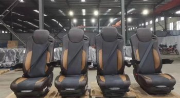 92 999 р. Кресло сиденье для грузовика 1016  z  с доставкой в г. Майкоп. Увеличить фотографию 1