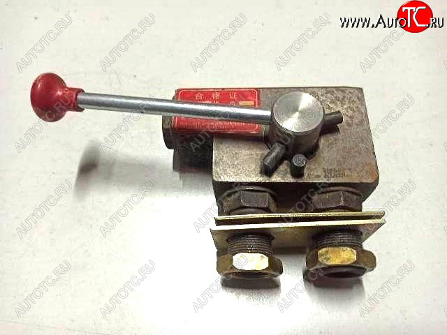 3 169 р. Кран управления подъема кузова EQ34086240 DOG (!!!УЦЕНКА: возможен нетоварный вид!!!) DONGFENG eq34086240 dog  с доставкой в г. Майкоп