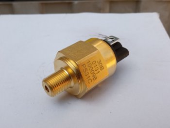 2 999 р. Датчик давления масла ДВС 30B0131 LIUGONG 30b0131  с доставкой в г. Майкоп. Увеличить фотографию 2