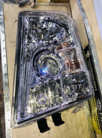9 709 р. Фара передняя левая X3000 тягач SHACMAN dz97189723220  с доставкой в г. Майкоп. Увеличить фотографию 3