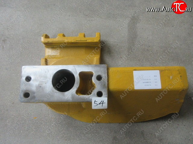 11 719 р. Опора направляющего колеса SD16 (кронштейн, суппорт) левая SHANTUI 16y-40-03100  с доставкой в г. Майкоп